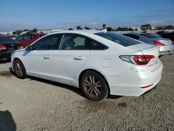 5NPE24AF2GH373600 2016 HYUNDAI SONATA - Image 2
