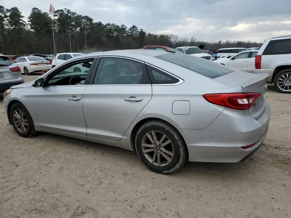 5NPE24AF2GH375220 2016 HYUNDAI SONATA - Image 2