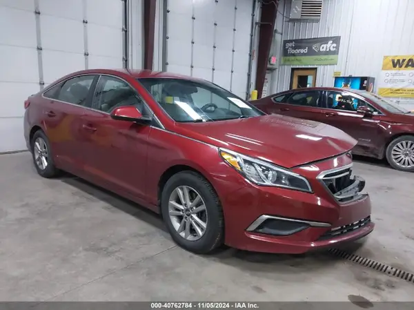 5NPE24AF2GH377145 2016 HYUNDAI SONATA - Image 1