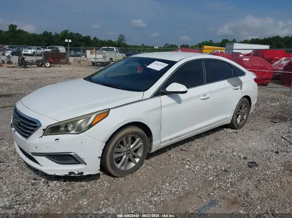 5NPE24AF2GH384161 2016 HYUNDAI SONATA - Image 2