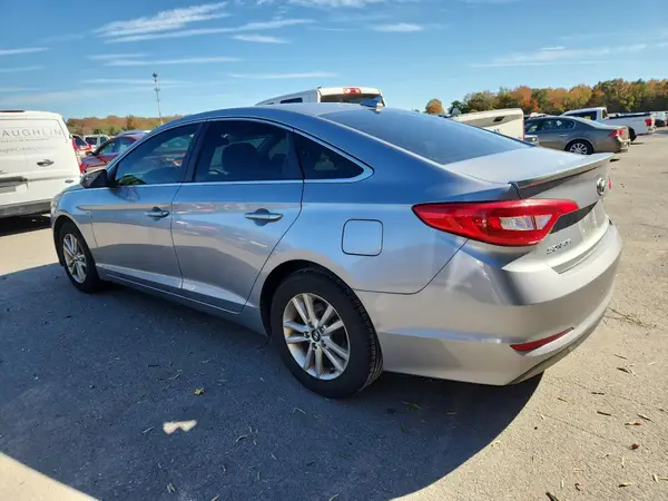 5NPE24AF2GH386847 2016 HYUNDAI SONATA - Image 2