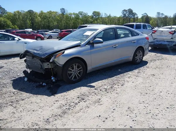 5NPE24AF2GH388663 2016 HYUNDAI SONATA - Image 2