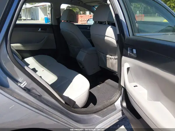 5NPE24AF2GH388663 2016 HYUNDAI SONATA - Image 8