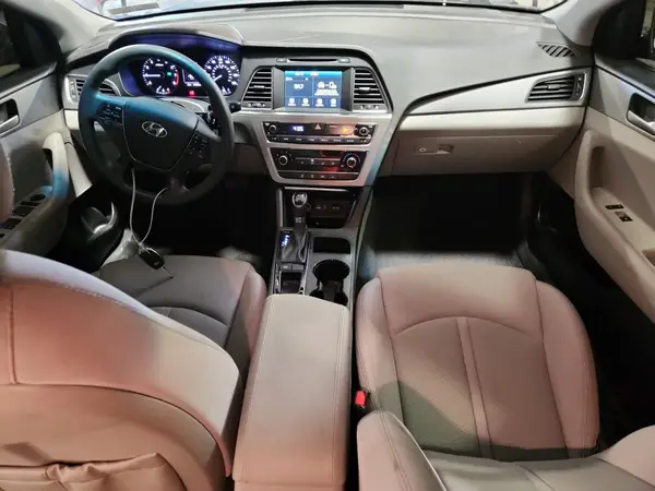 5NPE24AF2GH389117 2016 HYUNDAI SONATA - Image 8