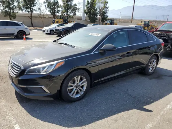 5NPE24AF2GH389179 2016 HYUNDAI SONATA - Image 1