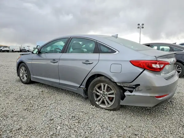5NPE24AF2GH390154 2016 HYUNDAI SONATA - Image 2