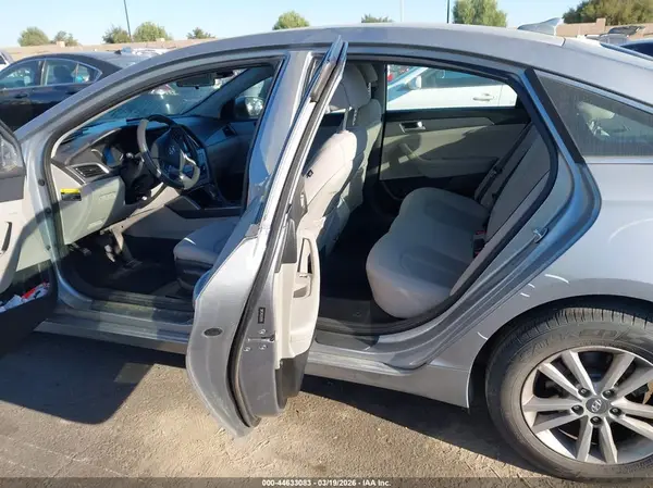 5NPE24AF2GH392955 2016 HYUNDAI SONATA - Image 8