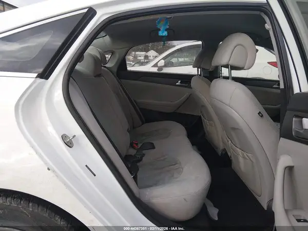 5NPE24AF2GH394804 2016 HYUNDAI SONATA - Image 8