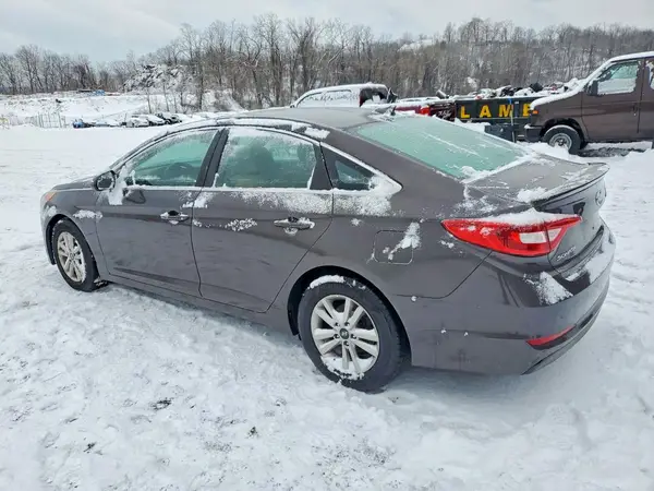 5NPE24AF2GH397251 2016 HYUNDAI SONATA - Image 2