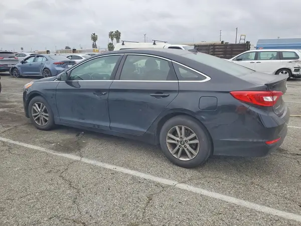 5NPE24AF2GH398481 2016 HYUNDAI SONATA - Image 2
