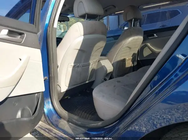 5NPE24AF2GH399971 2016 HYUNDAI SONATA - Image 8