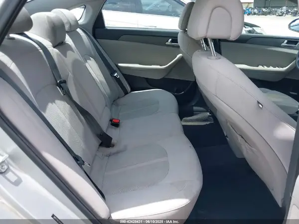 5NPE24AF2GH400035 2016 HYUNDAI SONATA - Image 8