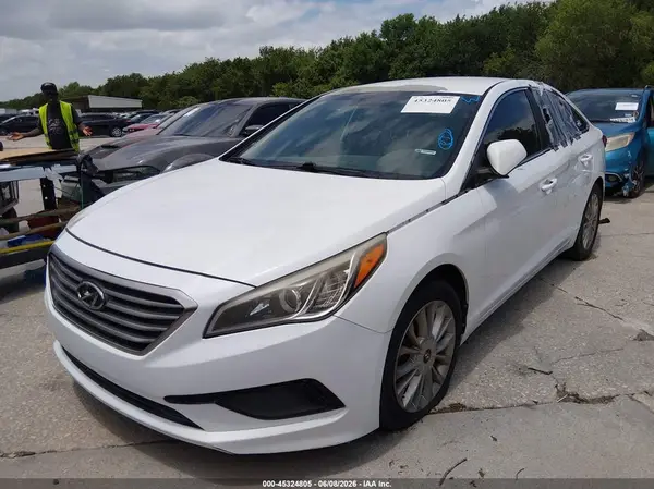 5NPE24AF2GH400973 2016 HYUNDAI SONATA - Image 2