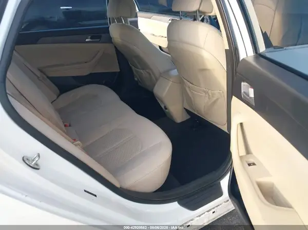 5NPE24AF2GH402223 2016 HYUNDAI SONATA - Image 8