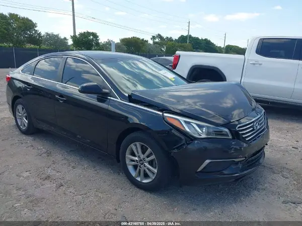 5NPE24AF2GH411035 2016 HYUNDAI SONATA - Image 1