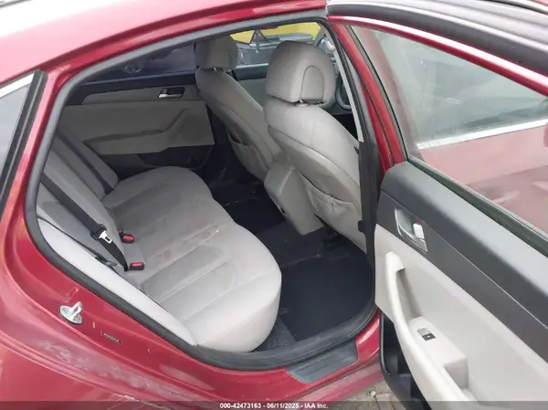5NPE24AF2GH411780 2016 HYUNDAI SONATA - Image 8