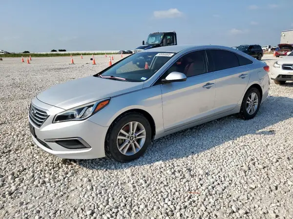 5NPE24AF2GH413285 2016 HYUNDAI SONATA - Image 1