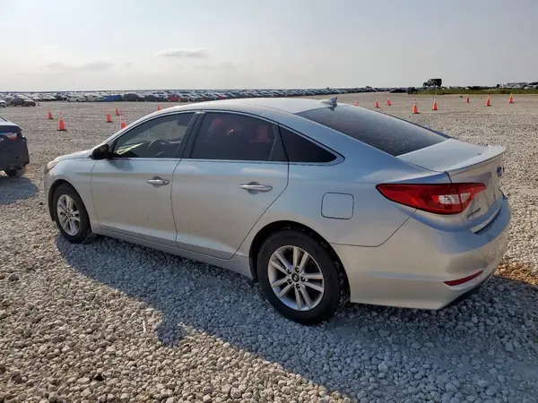 5NPE24AF2GH413285 2016 HYUNDAI SONATA - Image 2