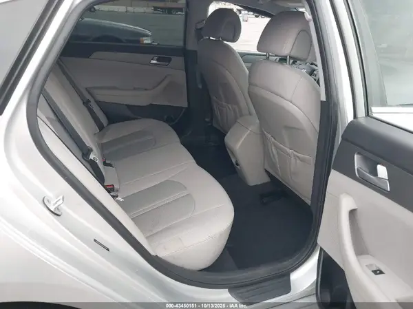 5NPE24AF2GH413304 2016 HYUNDAI SONATA - Image 8