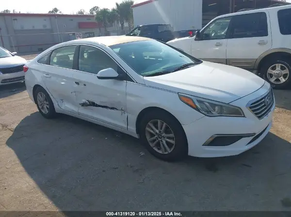 5NPE24AF2GH417630 2016 HYUNDAI SONATA - Image 1