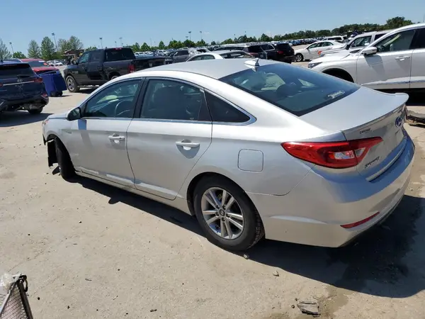 5NPE24AF2GH418857 2016 HYUNDAI SONATA - Image 2