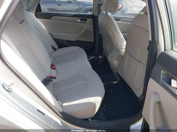 5NPE24AF2GH421967 2016 HYUNDAI SONATA - Image 8