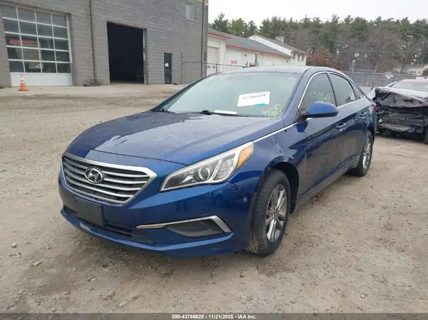 5NPE24AF2GH424478 2016 HYUNDAI SONATA - Image 2