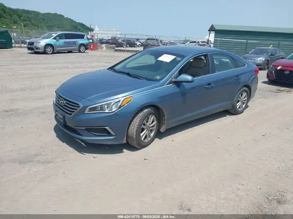 5NPE24AF2GH426568 2016 HYUNDAI SONATA - Image 2