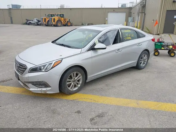 5NPE24AF2HH440116 2017 HYUNDAI SONATA - Image 2