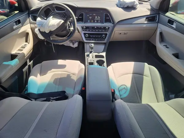 5NPE24AF2HH440150 2017 HYUNDAI SONATA - Image 8