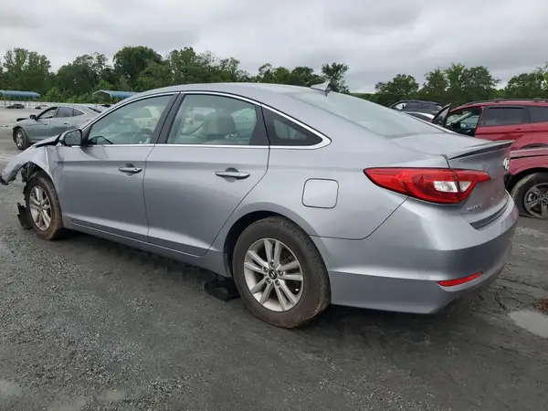 5NPE24AF2HH443114 2017 HYUNDAI SONATA - Image 2