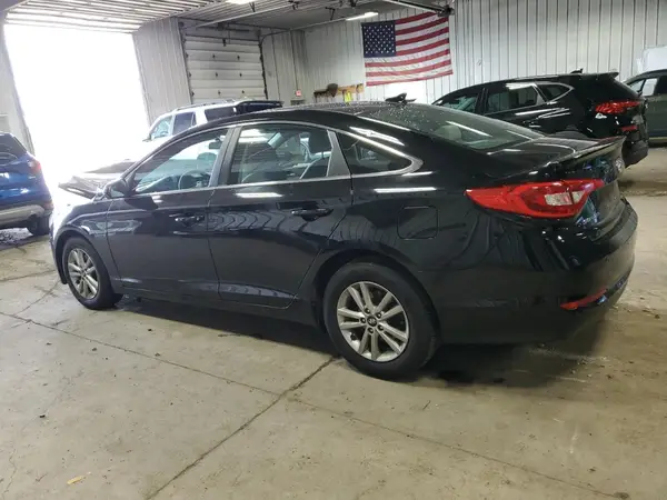 5NPE24AF2HH443422 2017 HYUNDAI SONATA - Image 2