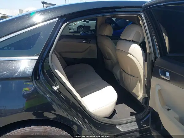 5NPE24AF2HH448975 2017 HYUNDAI SONATA - Image 8