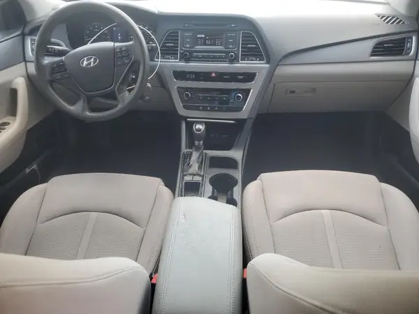 5NPE24AF2HH450662 2017 HYUNDAI SONATA - Image 8
