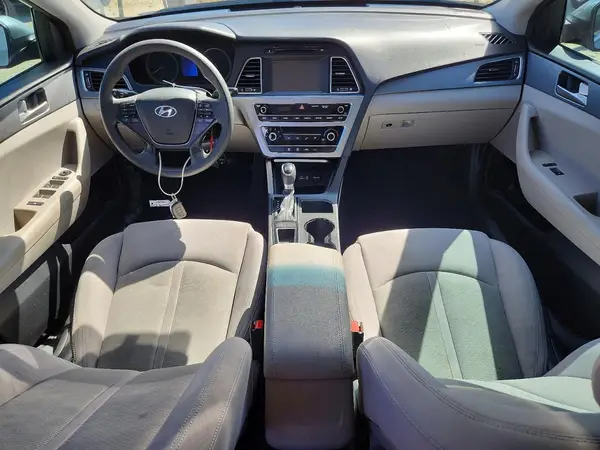 5NPE24AF2HH450841 2017 HYUNDAI SONATA - Image 8
