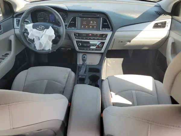 5NPE24AF2HH451360 2017 HYUNDAI SONATA - Image 8