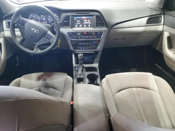 5NPE24AF2HH451424 2017 HYUNDAI SONATA - Image 8
