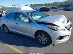 5NPE24AF2HH453495 2017 HYUNDAI SONATA