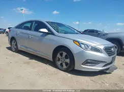 5NPE24AF2HH457238 2017 HYUNDAI SONATA