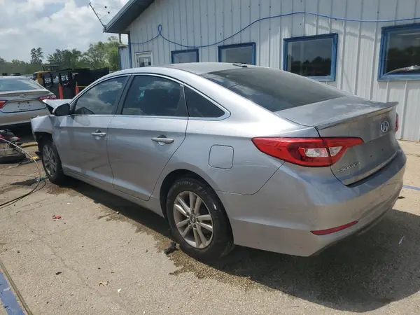 5NPE24AF2HH459202 2017 HYUNDAI SONATA - Image 2