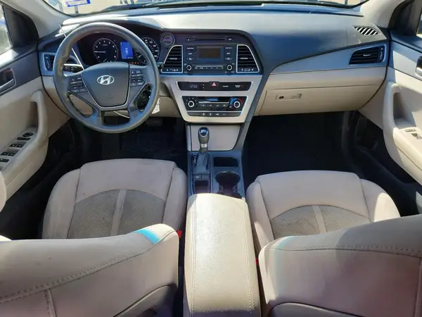 5NPE24AF2HH459295 2017 HYUNDAI SONATA - Image 8