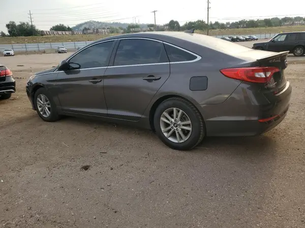 5NPE24AF2HH470927 2017 HYUNDAI SONATA - Image 2