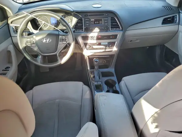 5NPE24AF2HH471852 2017 HYUNDAI SONATA - Image 8