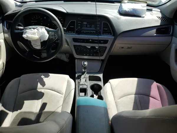 5NPE24AF2HH472032 2017 HYUNDAI SONATA - Image 8