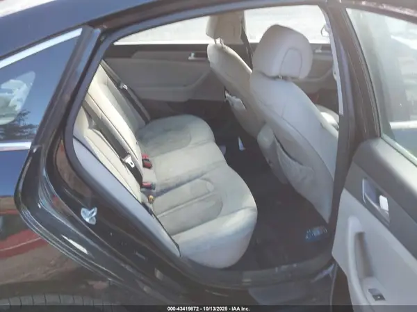 5NPE24AF2HH474153 2017 HYUNDAI SONATA - Image 8