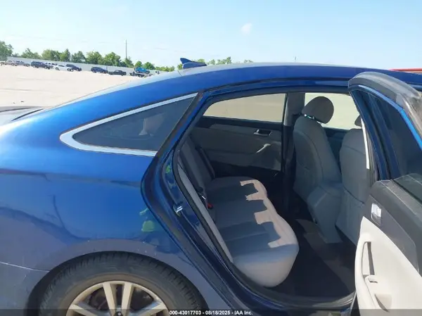 5NPE24AF2HH474671 2017 HYUNDAI SONATA - Image 8