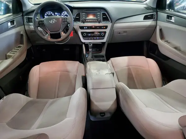 5NPE24AF2HH476582 2017 HYUNDAI SONATA - Image 8