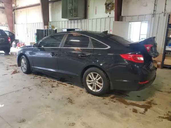 5NPE24AF2HH476713 2017 HYUNDAI SONATA - Image 2