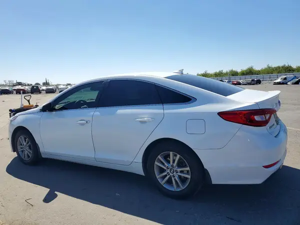 5NPE24AF2HH478316 2017 HYUNDAI SONATA - Image 2