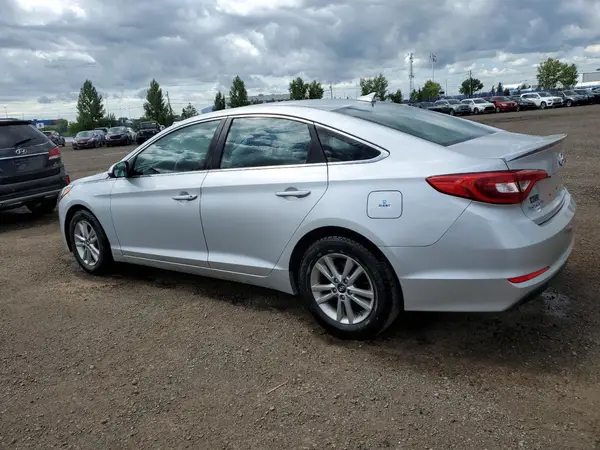 5NPE24AF2HH480308 2017 HYUNDAI SONATA - Image 2